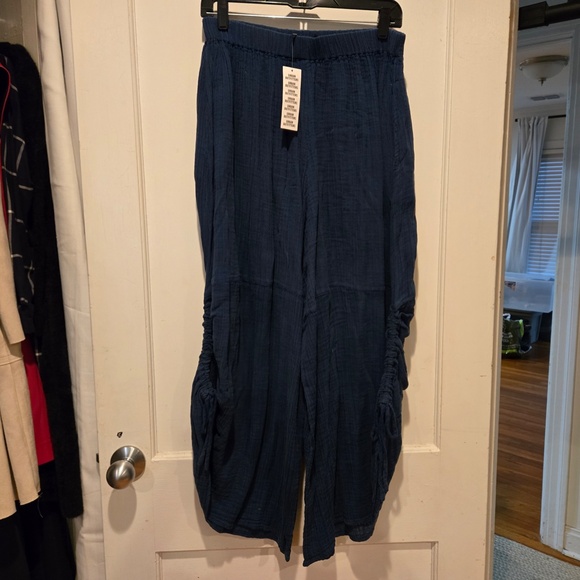 Out From Under Aliya Oversized Cinched Navy Blue Lounge Pant - NWT - Size M - Picture 5 of 7